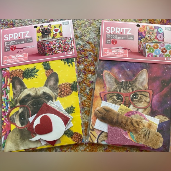 NEW - two Valentine school classroom mailboxes & decorating kits! - Picture 1 of 5